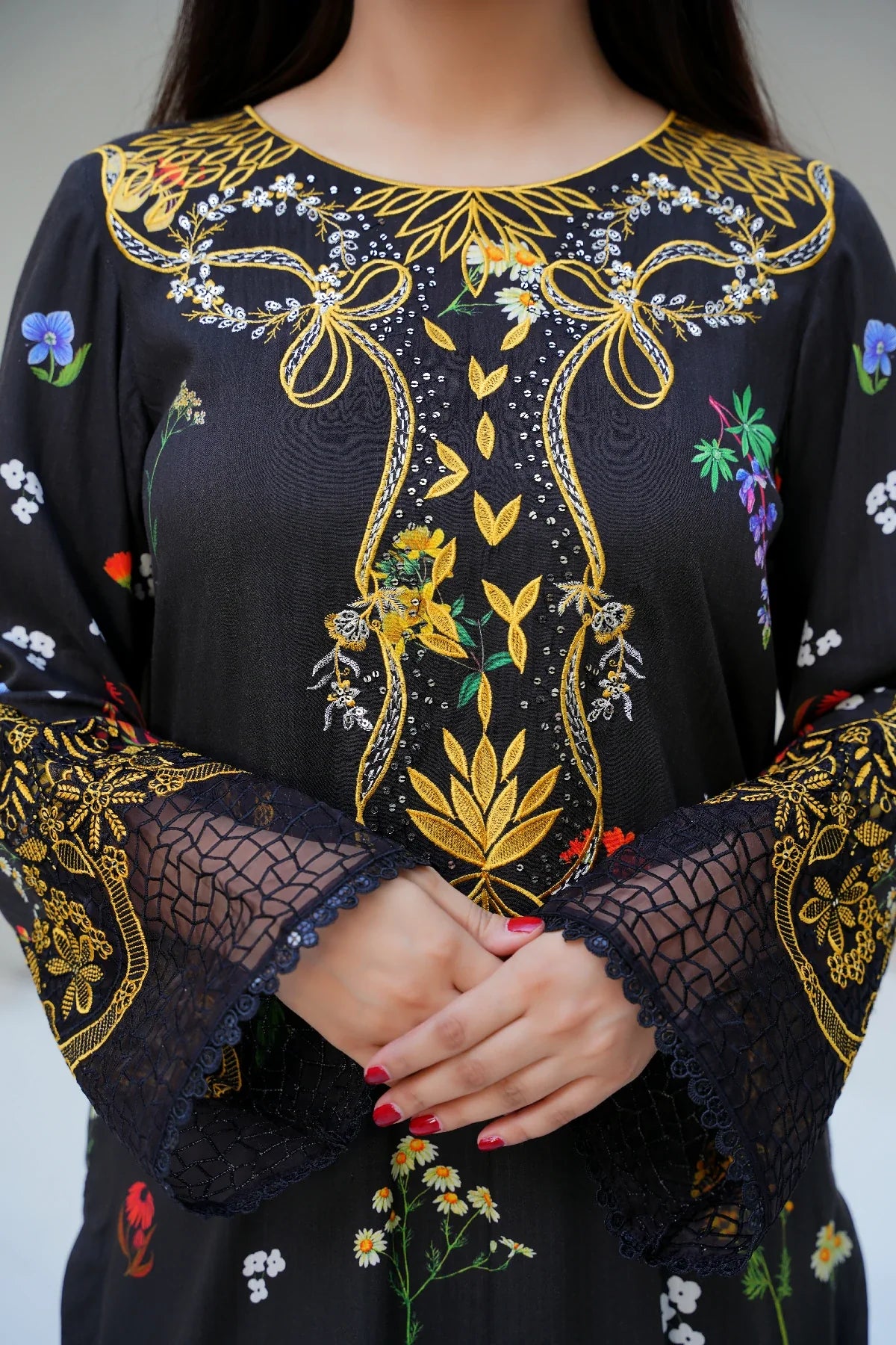 3 Piece - Embroidered Bana Doria Suit