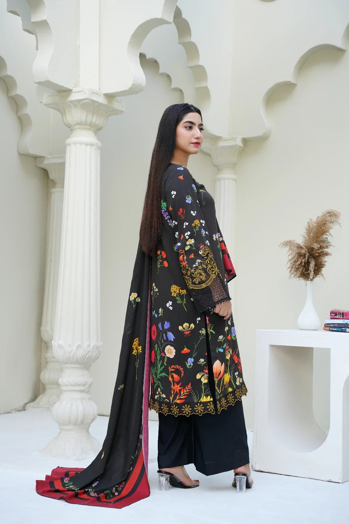 3 Piece - Embroidered Bana Doria Suit