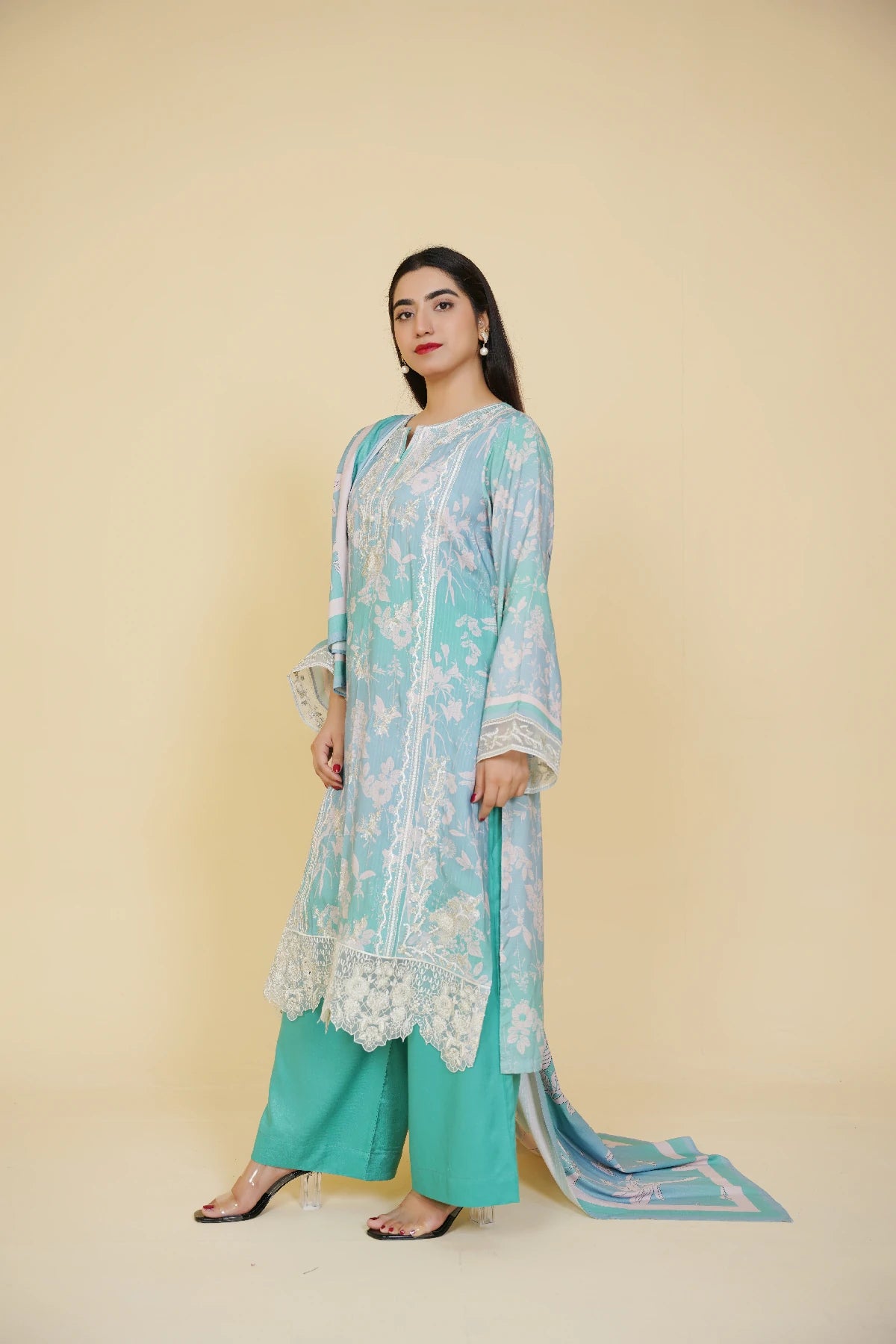 3 Piece - Embroidered Bana Doria Suit